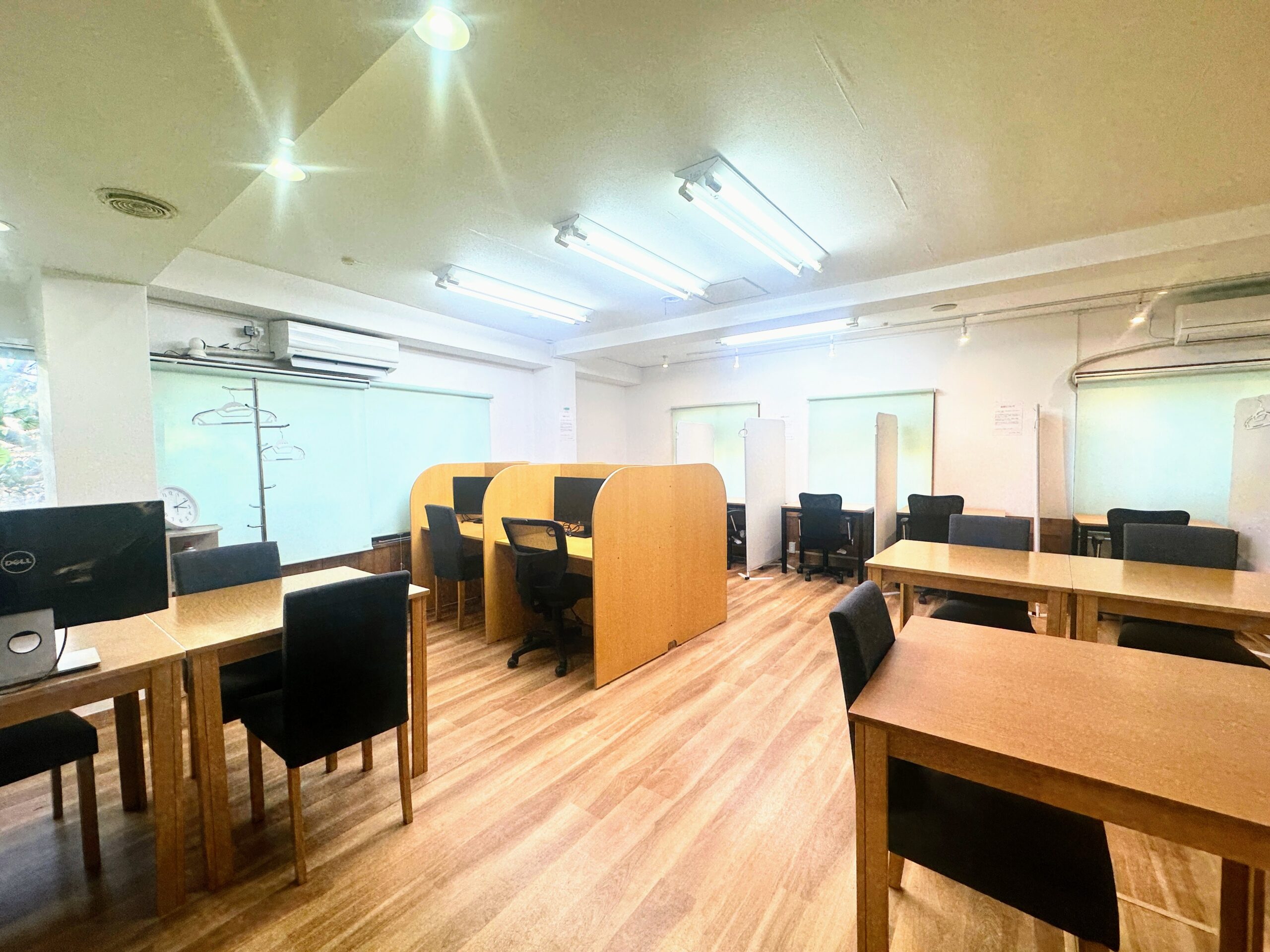 千歳烏山から徒歩3分の自習室・コワーキングスペースといえばここ！